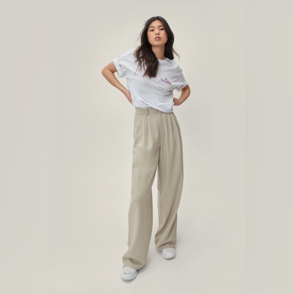 Nasty Gal Marled Pleated Front Wide Leg Pants High Rise Camel color size 6. NWT - Picture 1 of 8